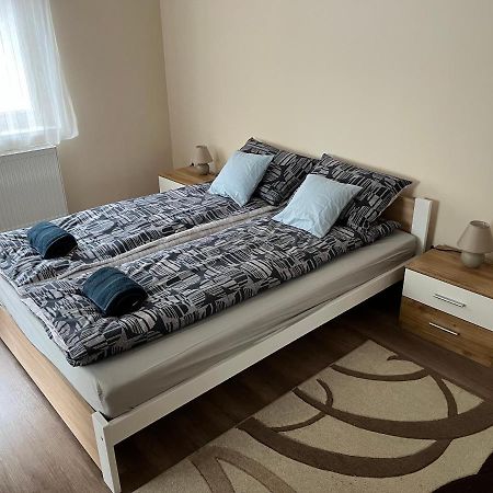 Albi Apartman Segedin Dış mekan fotoğraf